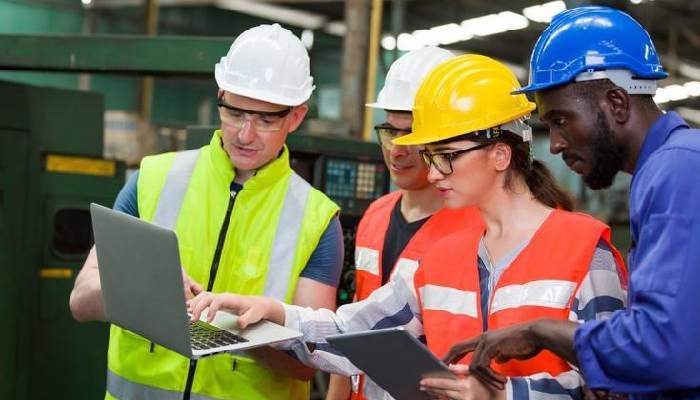 بهبود ایمنی صنایع پرخطر با اجرای راهکارهای نوین و پایدار